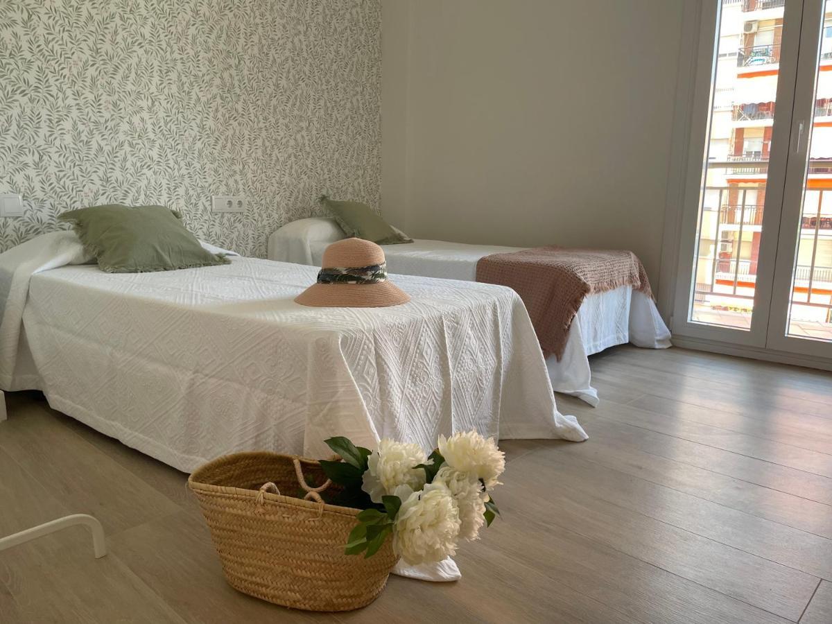 Ferienwohnung Piso A Estrenar Junto A La Playa Fuengirola Exterior foto